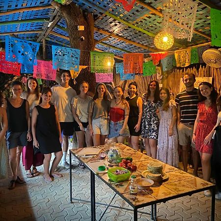 Hostel Candelaria Valladolid  Luaran gambar