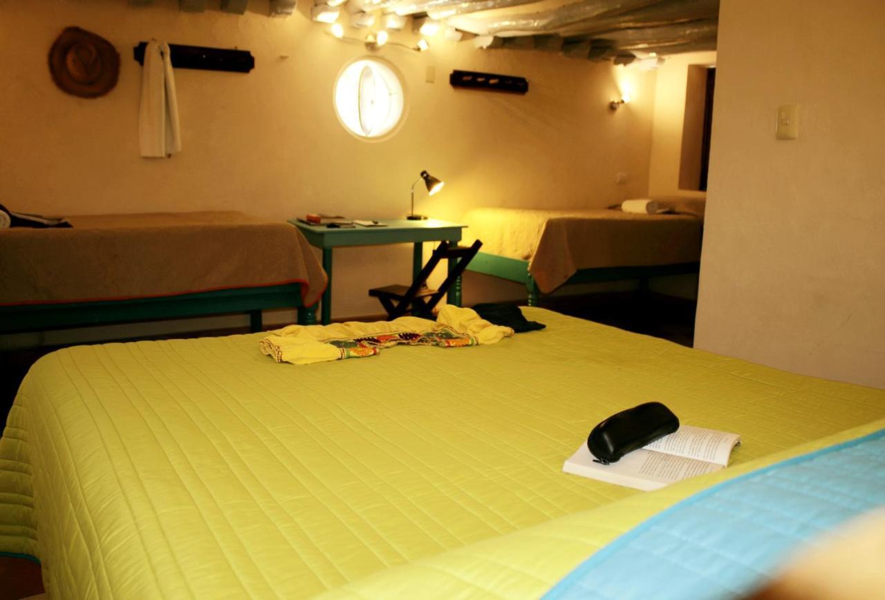 Hostel Candelaria Valladolid  Luaran gambar