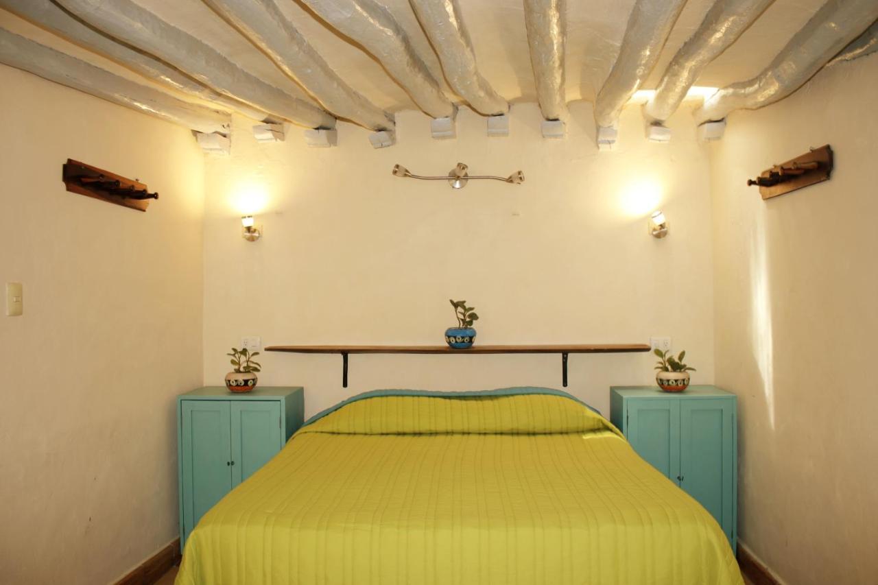 Hostel Candelaria Valladolid  Luaran gambar