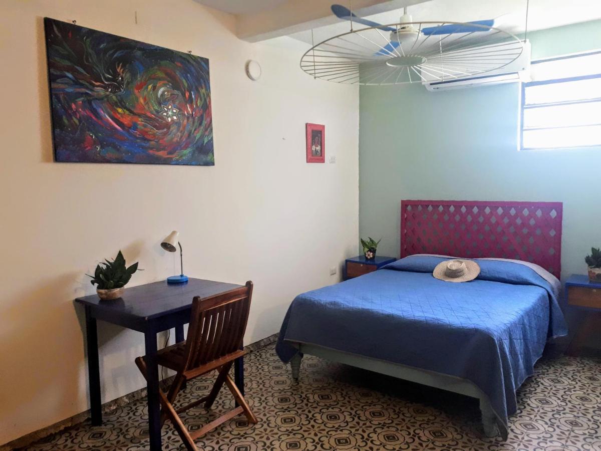 Hostel Candelaria Valladolid  Luaran gambar