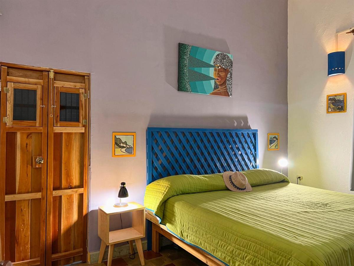 Hostel Candelaria Valladolid  Luaran gambar