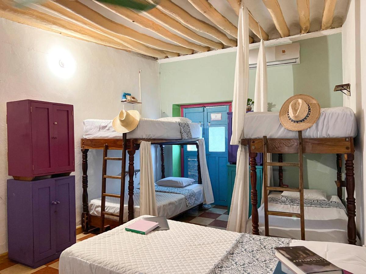 Hostel Candelaria Valladolid  Luaran gambar