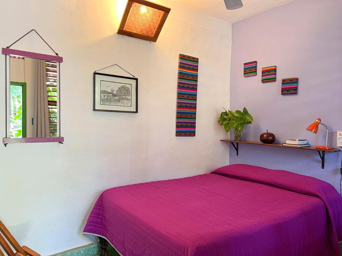 Hostel Candelaria Valladolid  Luaran gambar